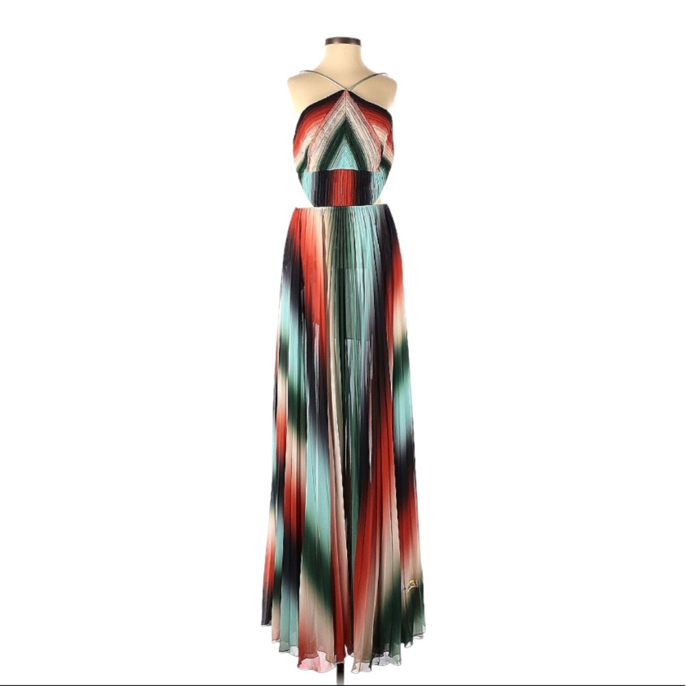 Amur janet gown - Picture 2 of 16